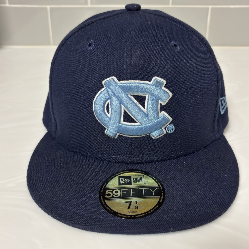 New Era UNC North Carolina Tar Heels 59fifty Cap Fitted Hat 7 1/8 Navy Blue